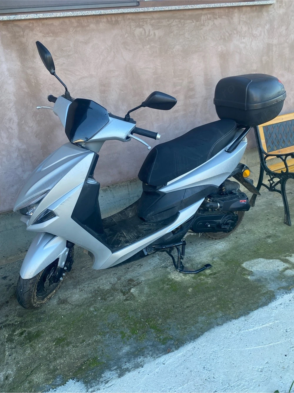 Motociclu  GUSITE 2025