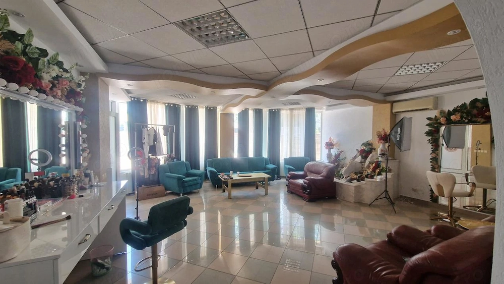 Vila premium , B-dul Pieptanari !