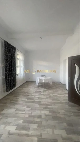 2 Camere de inchiriat | Gara de Nord | Metrou | Mobilat