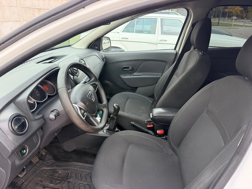 Dacia Logan 