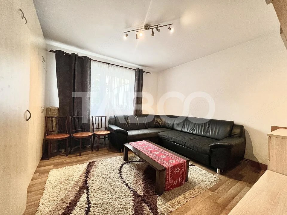 Apartament cu 4 camere de vanzare cu lift etaj intermediar in Manastur