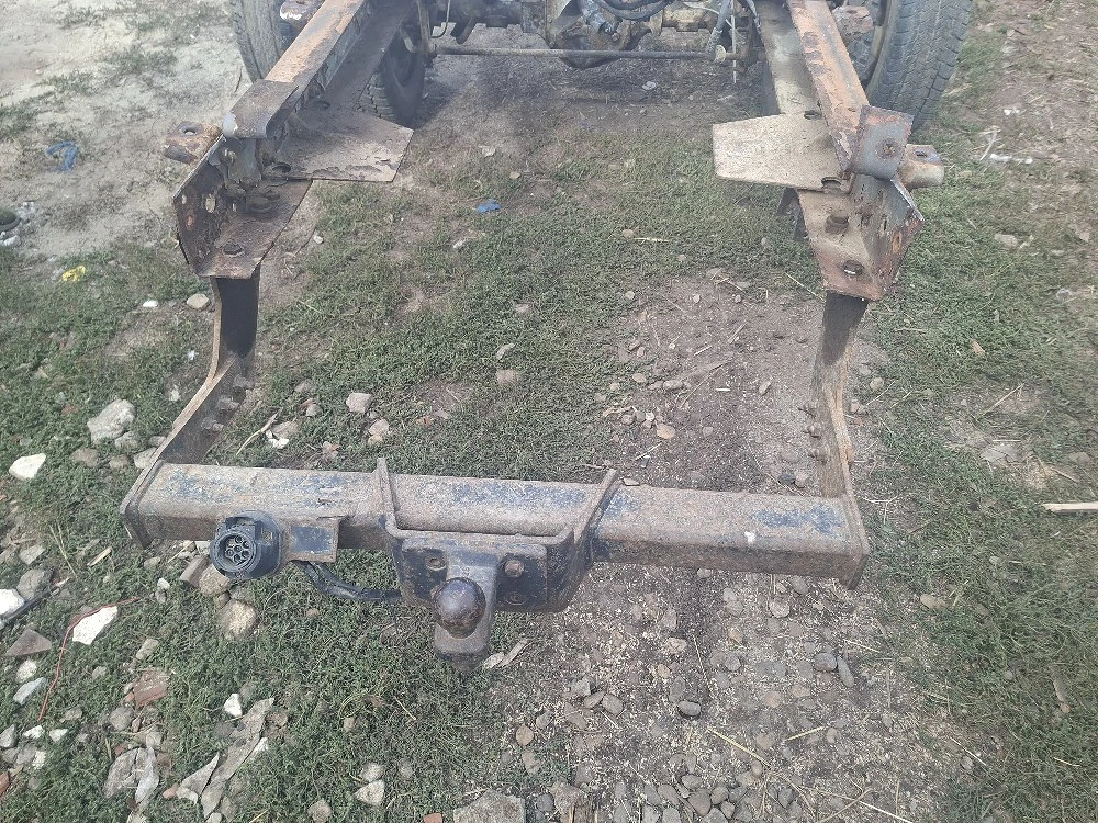 vand carlig remorcare iveco 