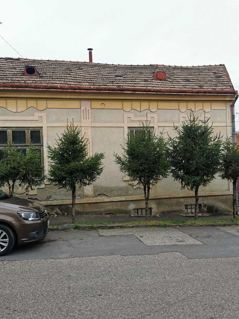 Vând casă în Municipiul Reghin, Str.Gheorghe Doja, nr 29