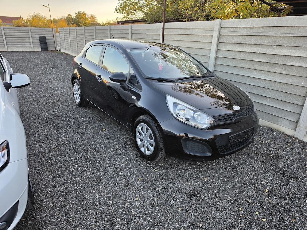 Kia Rio 1.2i an 2013, Posibil RATE si Garantie