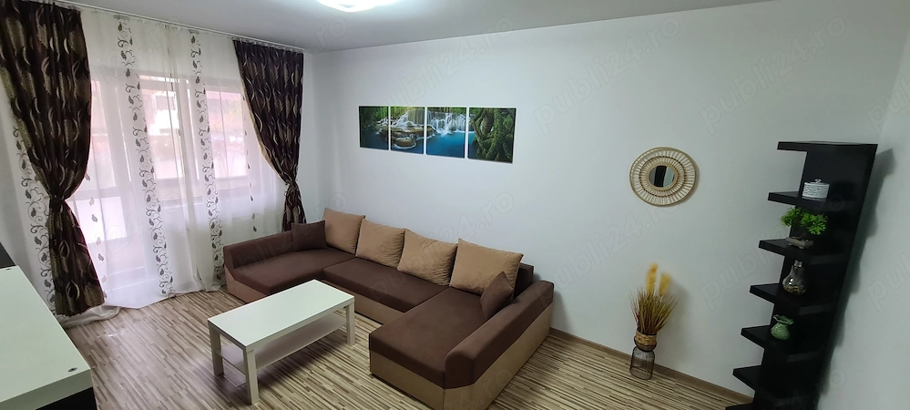 Proprietar, închiriez apartament 3 camere in Confort Urban Rahova