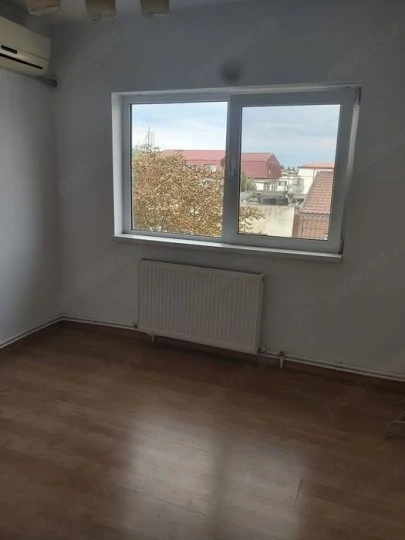Garsoniera de vanzare zona POARTA 6, CENTRALA GAZ
