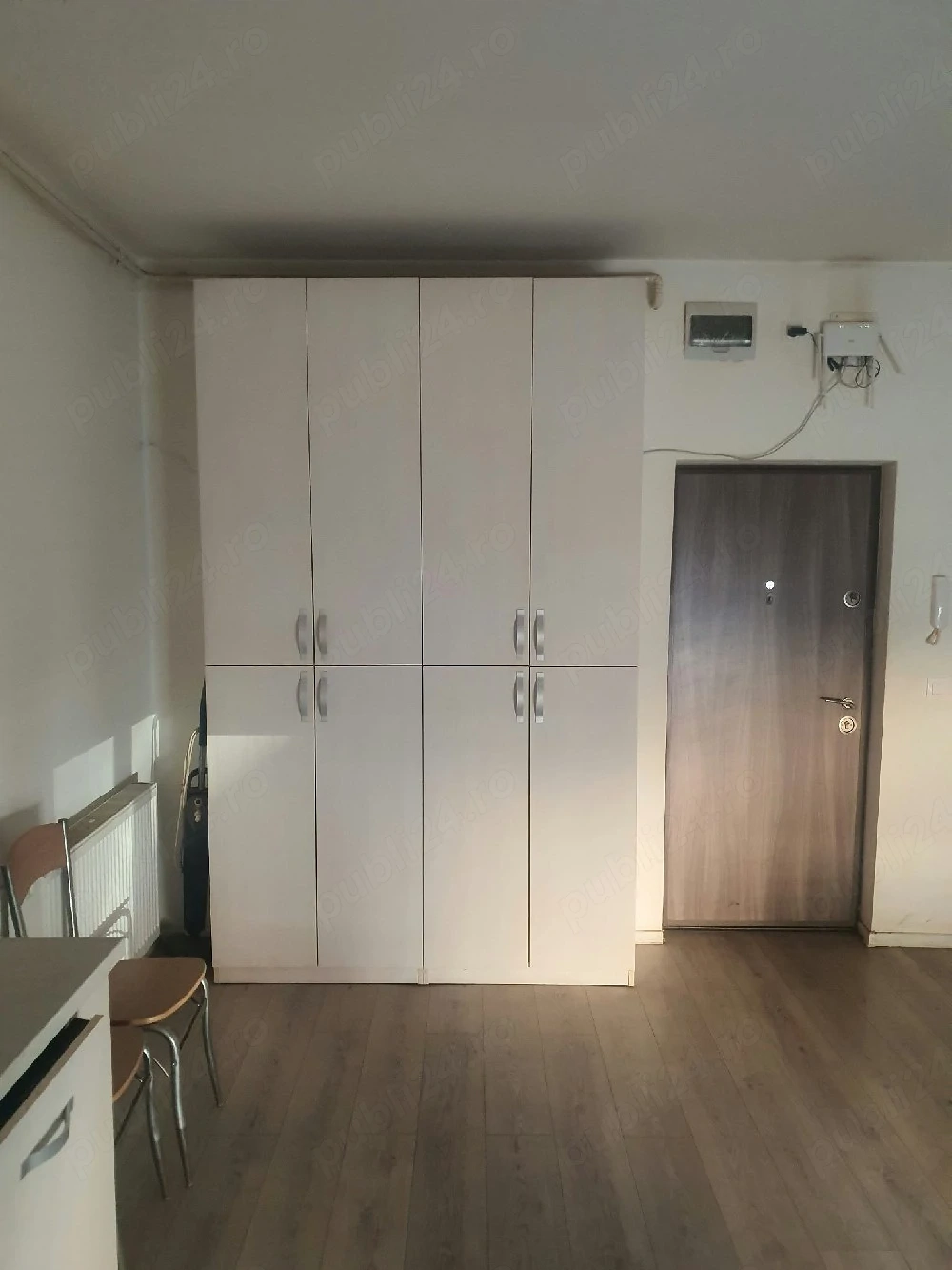 proprietar închiriez apartament cu o cameră 