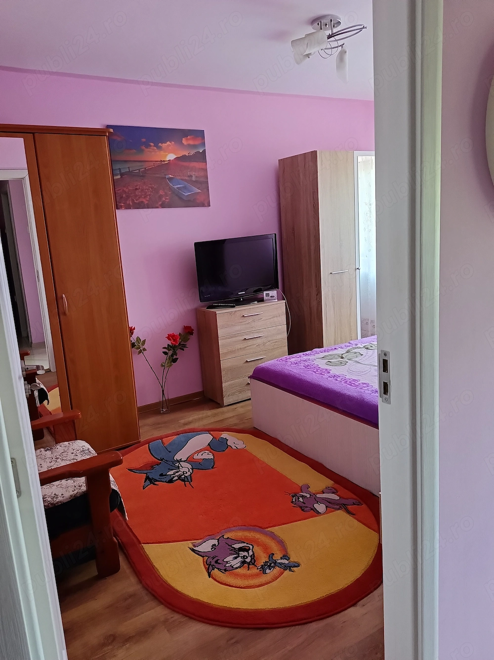 Proprietar,închiriez apartament 1 camere.