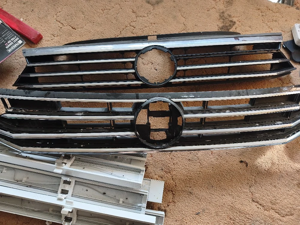 grila Passat b8 