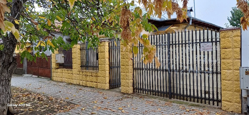 Vand casa strada Tudor Vladimirescu nr. 104