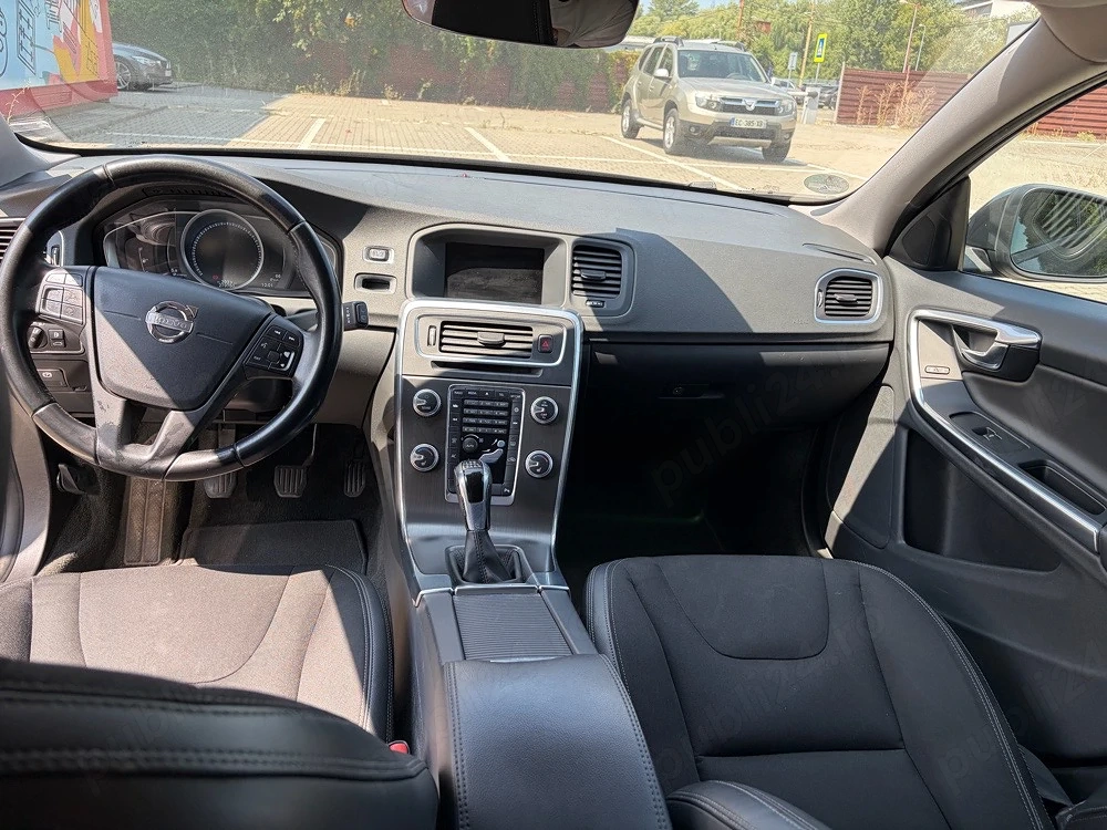 Volvo V60 D4 2015
