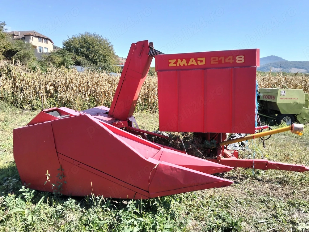 Culegător porumb ZMAJ 214S, cu buncăr, stare bună