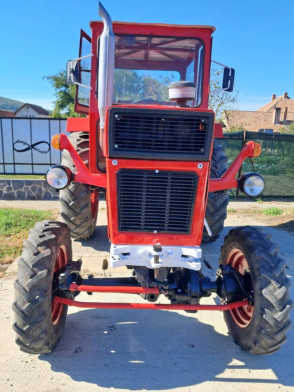  Vand tractor universal 651 + remorca de 5 tone!