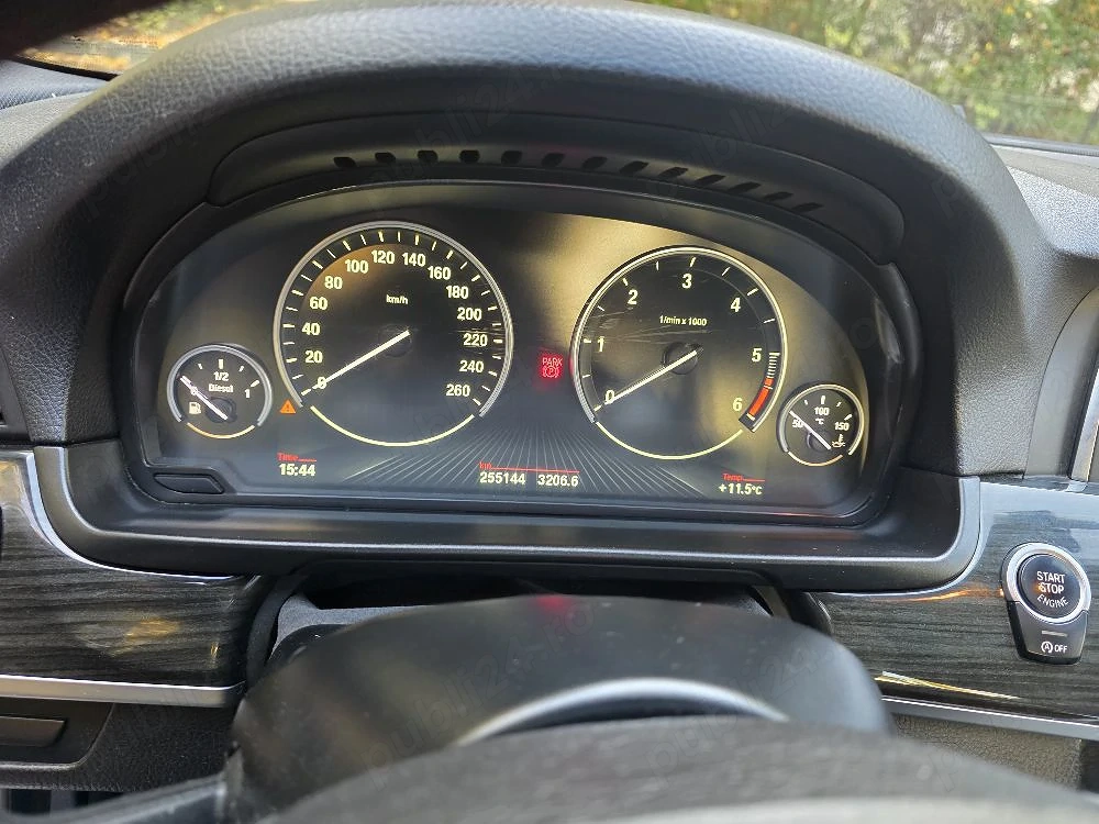    BMW Seria 5 (520d Facelift) | 2014 | Cutie Automată | 2 Seturi de Roți | 255.000 km Reali   