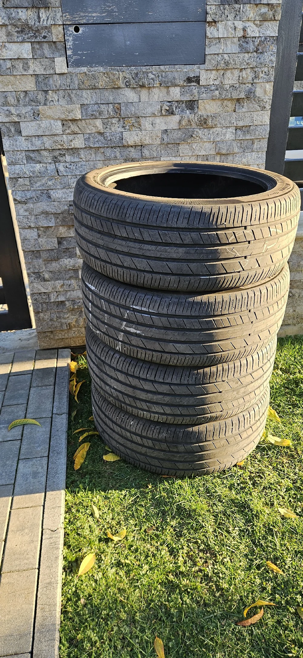 Anvelope Nexen 235 45 R19 99V 2025