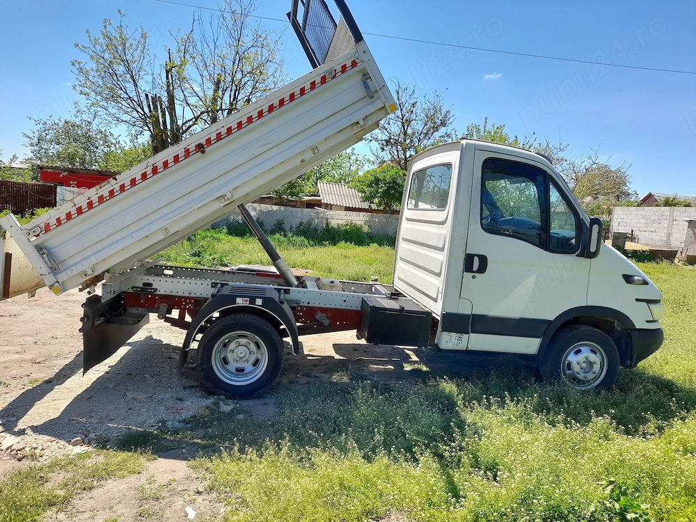 Vând Iveco basculabil motor 3000!
