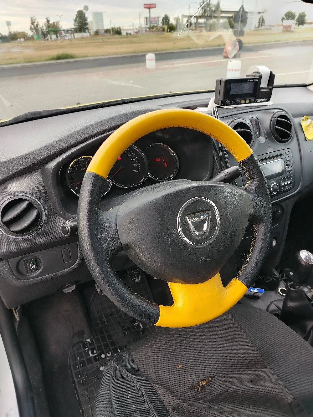 Inchiriez loc taxi 