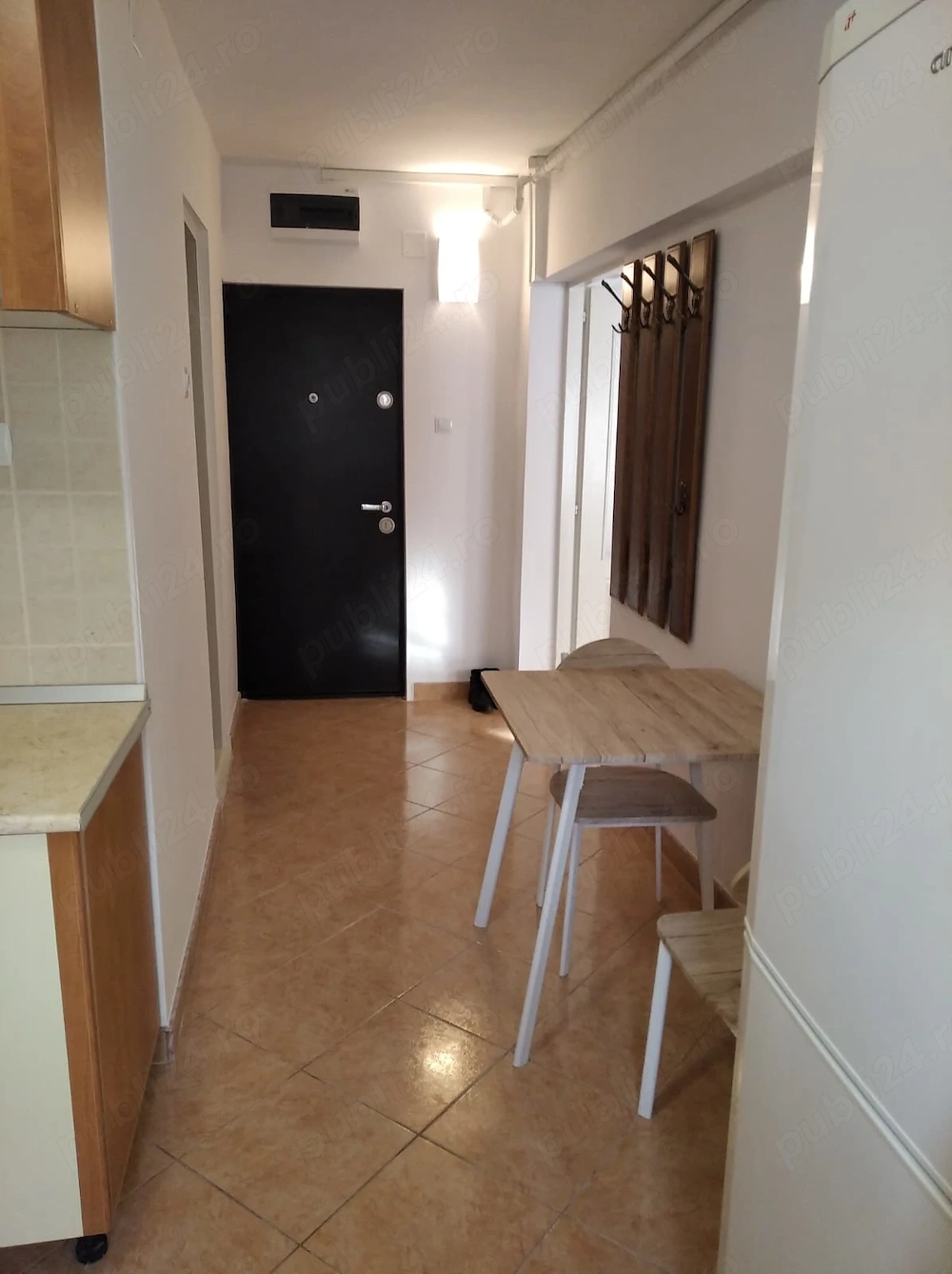 Apartament 2 camere, et 1 de vânzare in Gherla 
