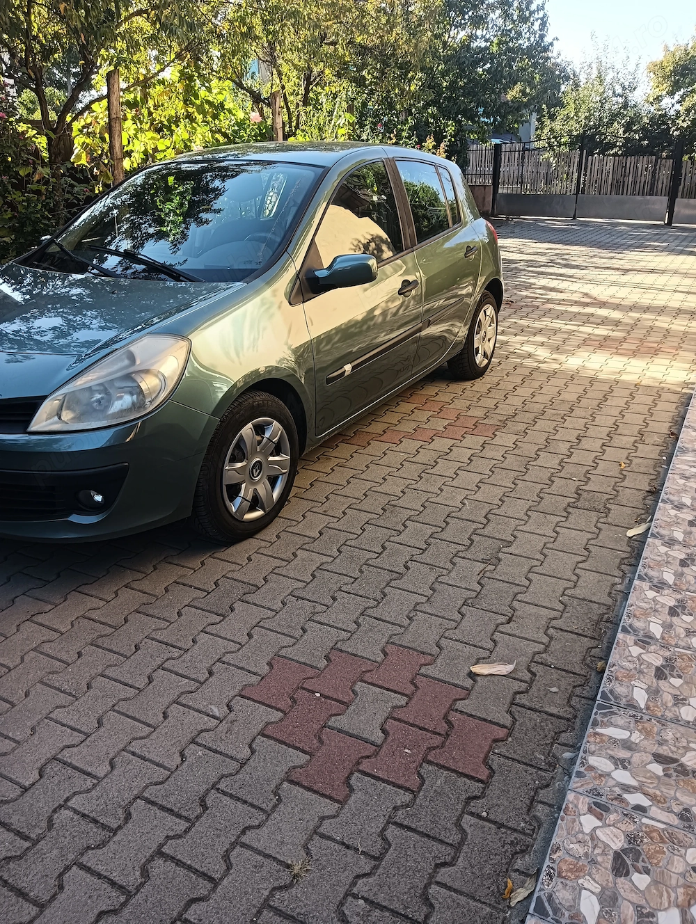 Renault Clio3 1 6 benzina 