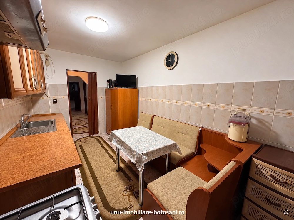 Apartament 3 camere Botoșani - poza 8