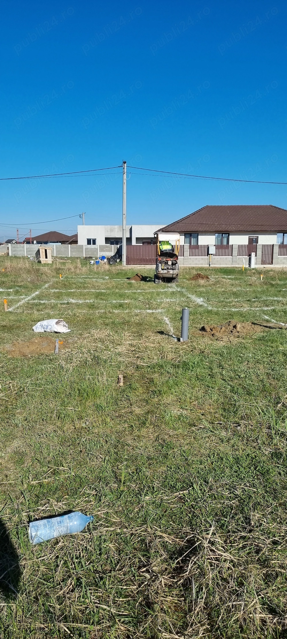 Vanzare teren  casa zona Sag Manastire