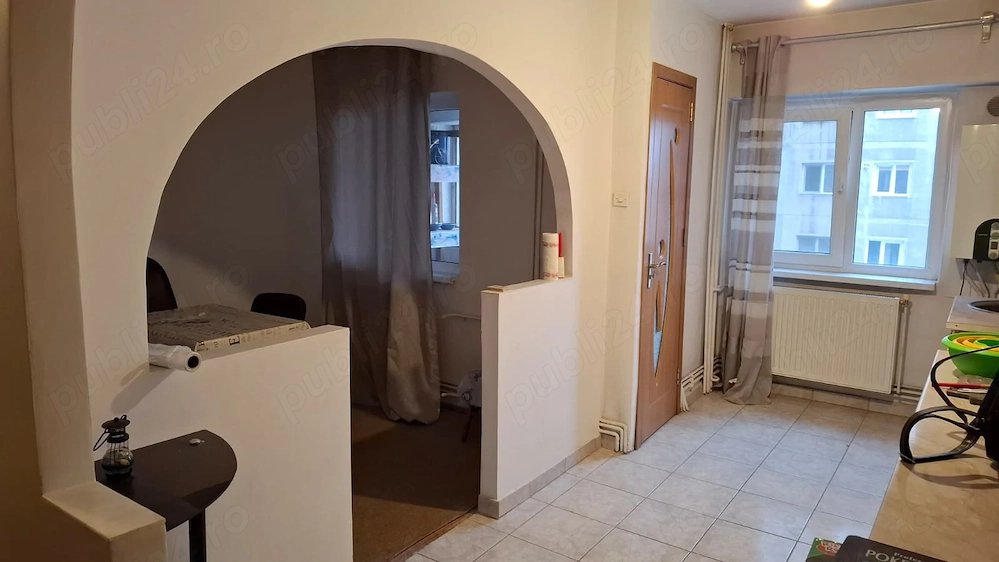 Apartament 4 camere Petrosani Piata Victoriei