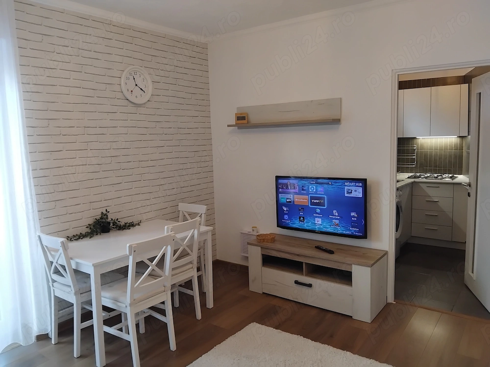 Inchiriez garsoniera Ultra Central Ploiesti