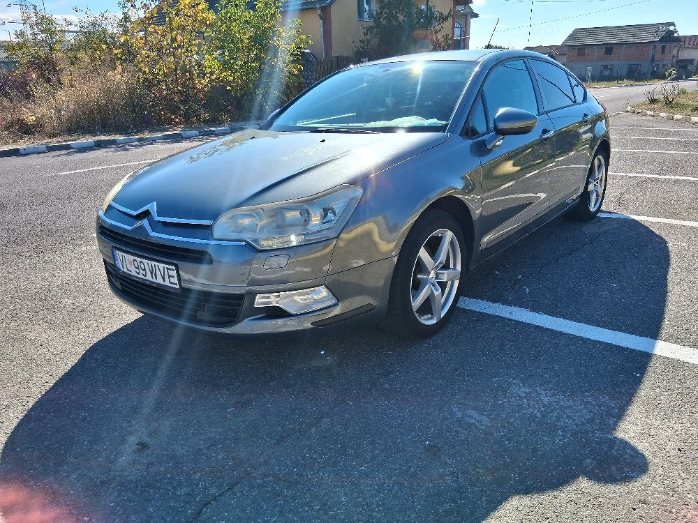 Vând citroen c5