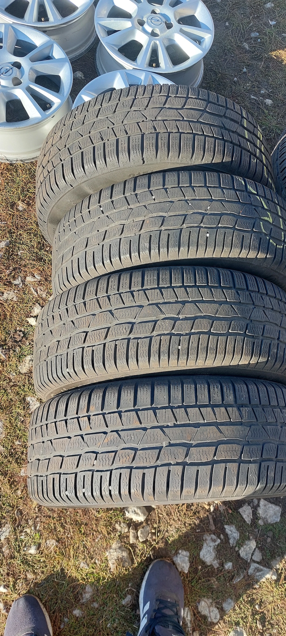 Anvelope de iarna pe 16 Continental  ContiWinterContact TS830P ContiSeal 