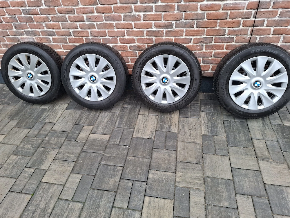 Set Jante otel R16 originale BMW + anvelope iarna