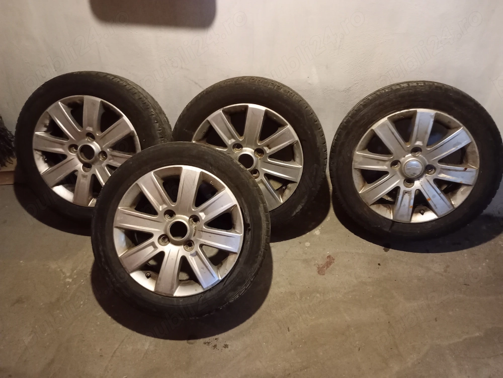 Set jante și cauciucuri vara 95/55/R15