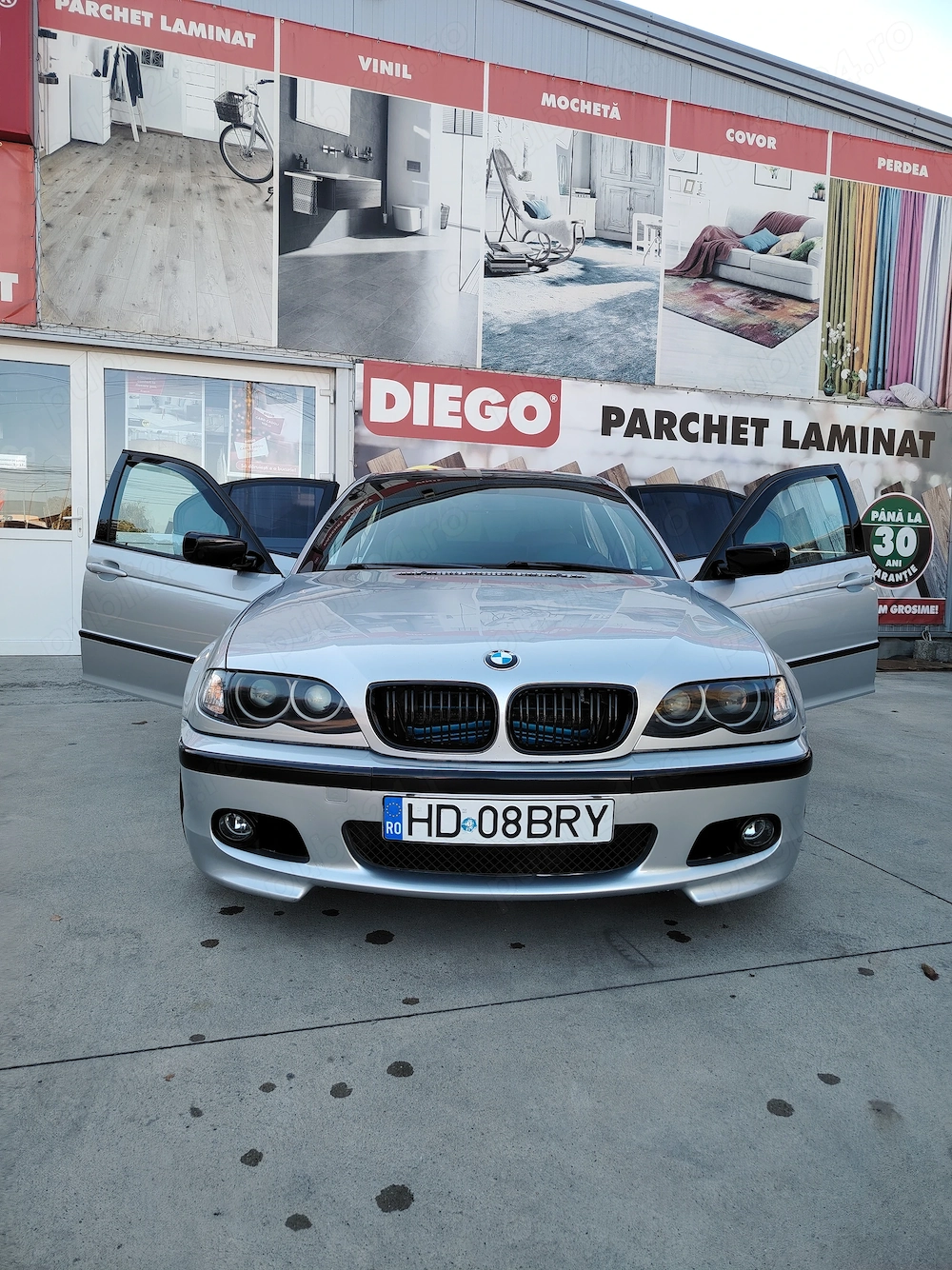 Vând BMW e46 facelift 318i
