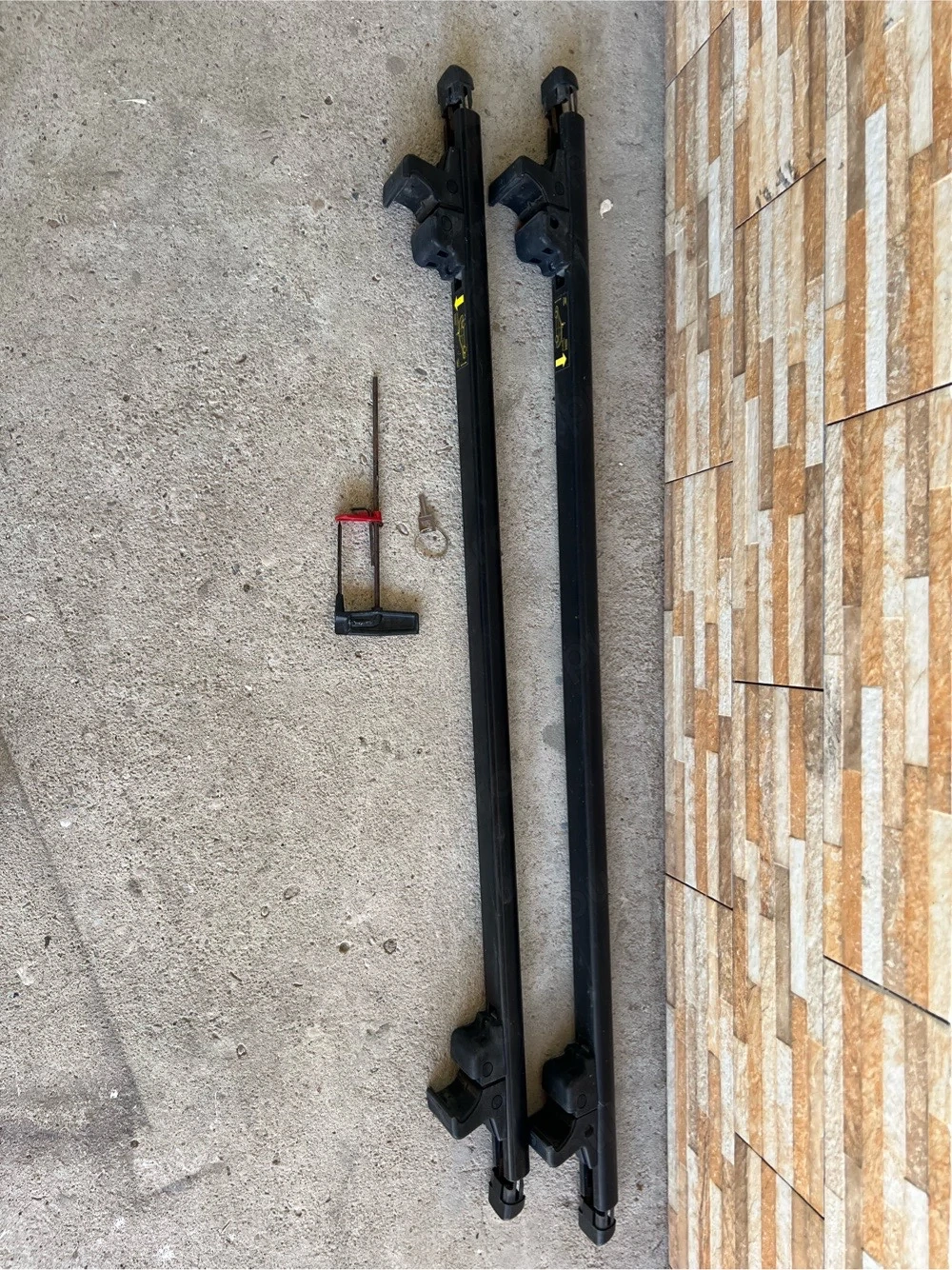 Bare transversale Thule pt Audi A4 B7 avant
