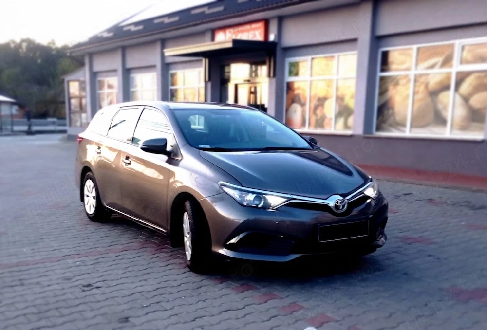Toyota Auris an 2019, benzina 1.6 valvematic+ gpl instalatde nou