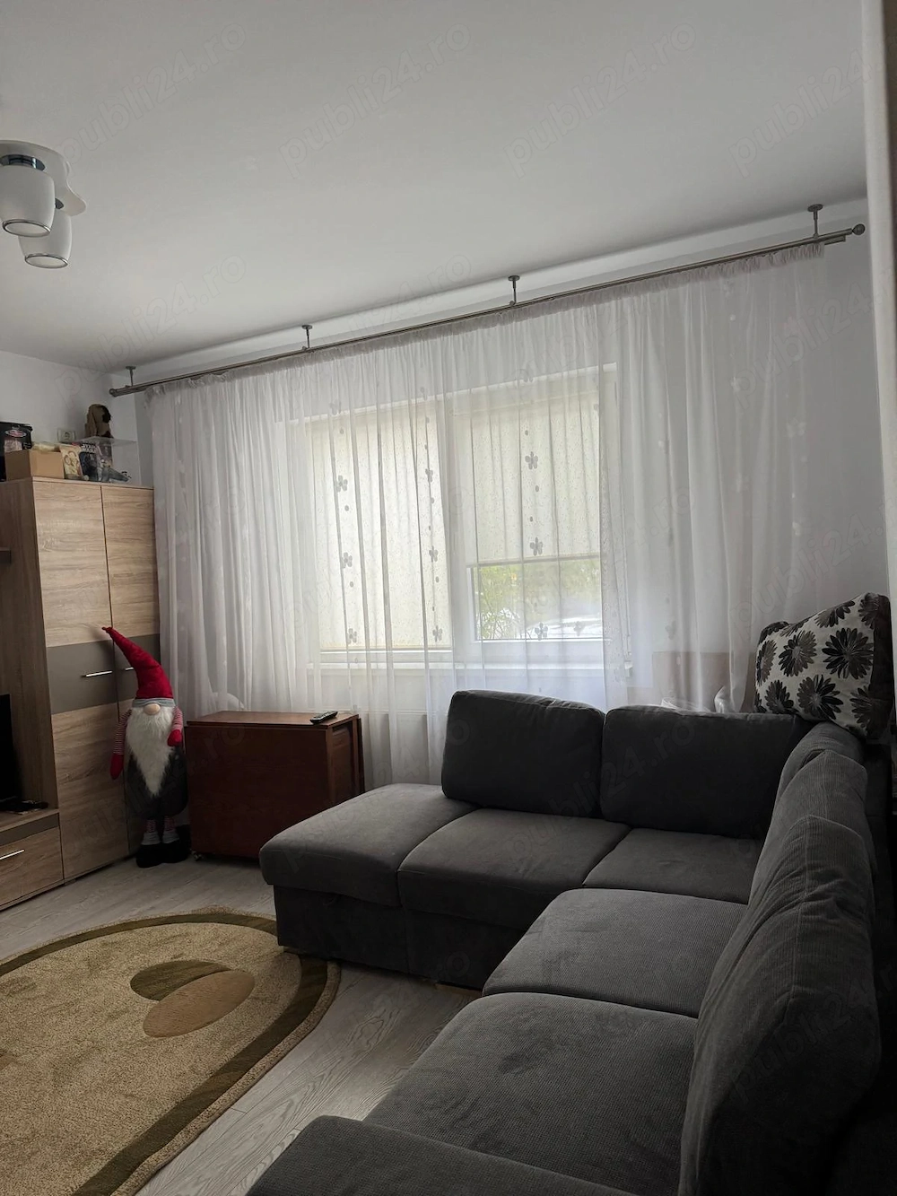 Vand GARSONIERA + parcare -Dobroesti