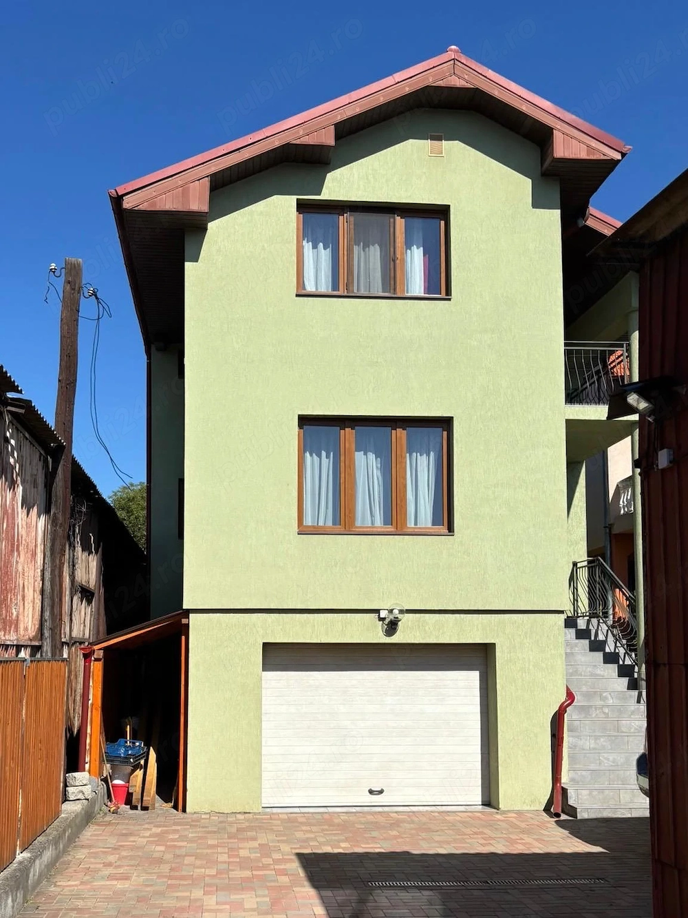 Casa  cu 2 etaje  dambul rotund  cluj 