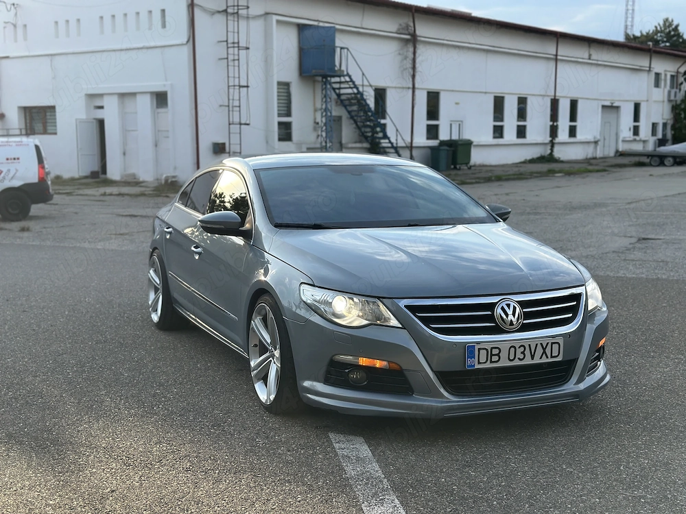 Vând Passat CC 2.0 TDI CBBB