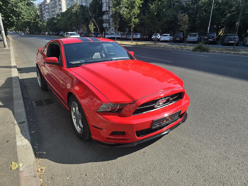 Ford mustang 3.7 2014