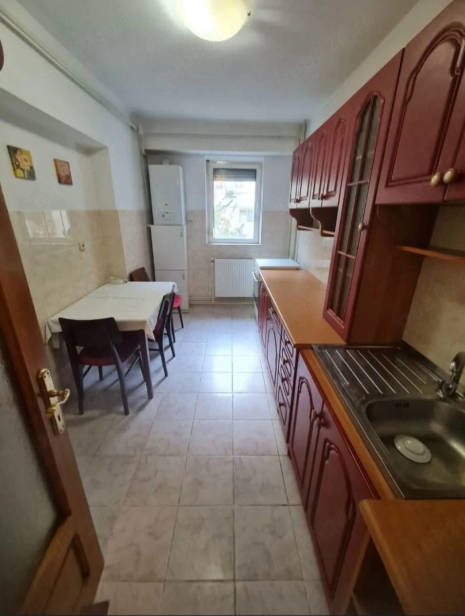 Ap  2 camere decomandat, etaj 1 din 4, Mazepa 2