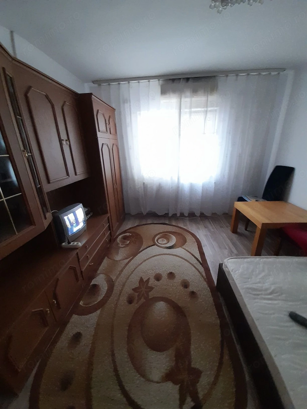 Vânzare garsoniera în Brașov decomandata în cartierul Bartolomeu