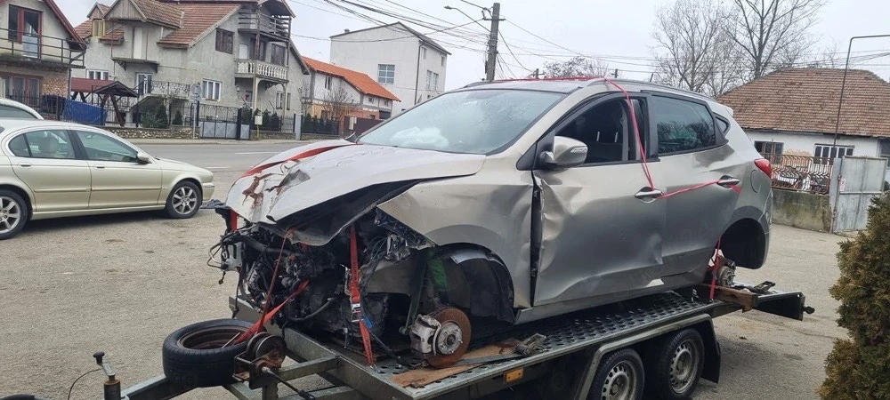 Hyundai ix 35 pentru piese fara motor si cutie