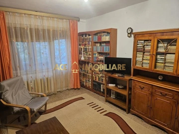 Garsoniera de vanzare | Basarabia - Diham | Bloc Reabilitat |