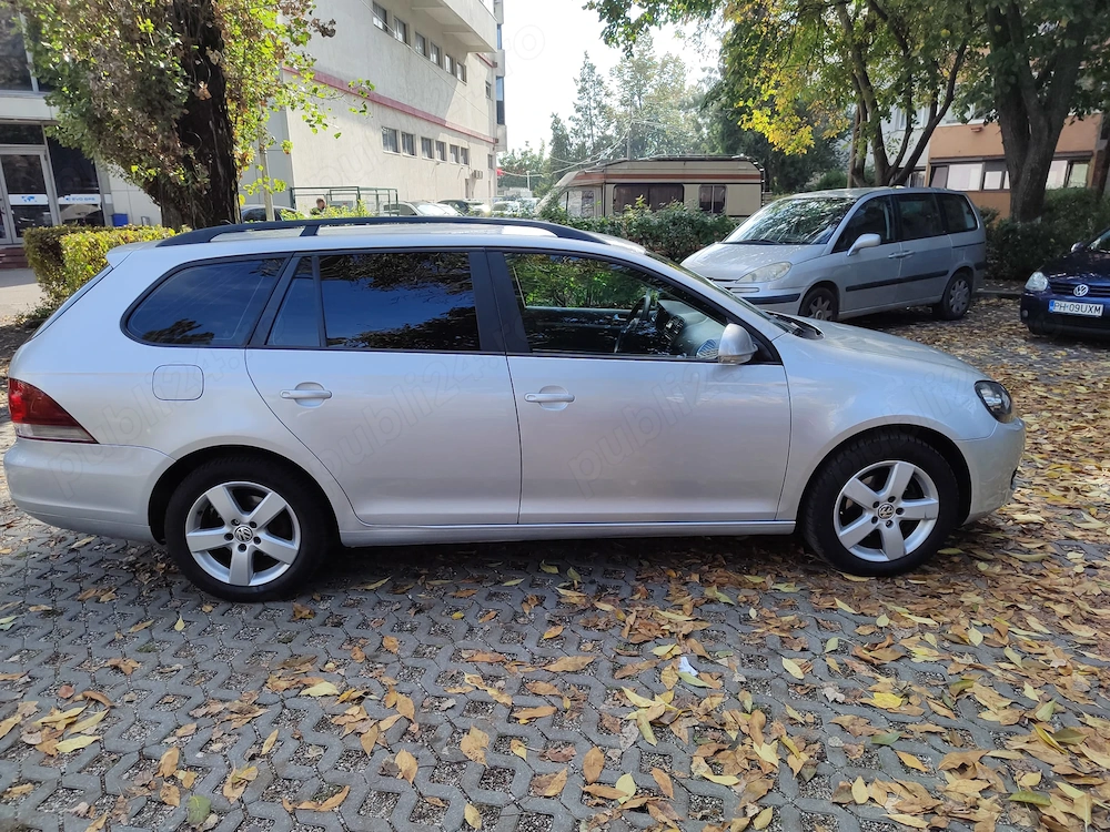 Volkswagen Golf 6 2012 1.6 TDI - 105cp