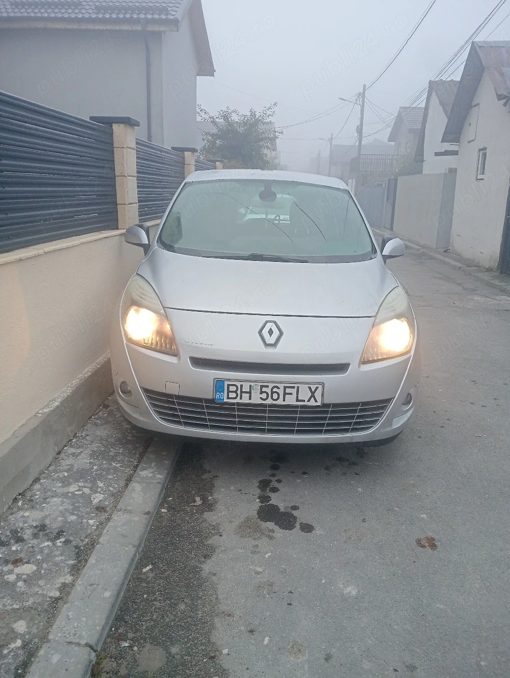de vânzare Renault scenic 2010 motor 1.9 acte la zi valabile se oferă fiscal pe loc