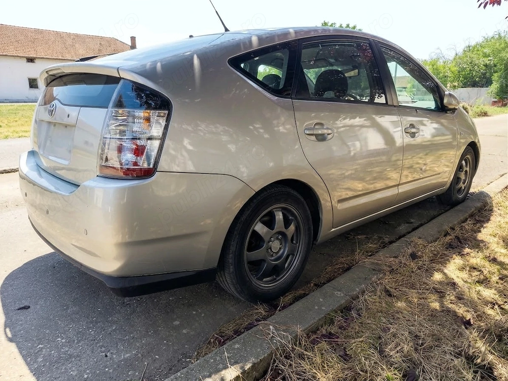 Vând nu schimb Toyota Prius 2 