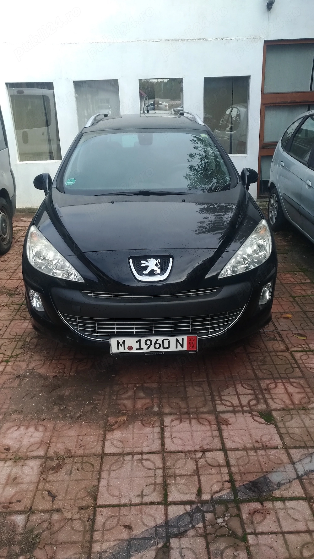 Peugeot 308 SW din 2009, stare bună caroserie, frâne, etc. Motor defect.