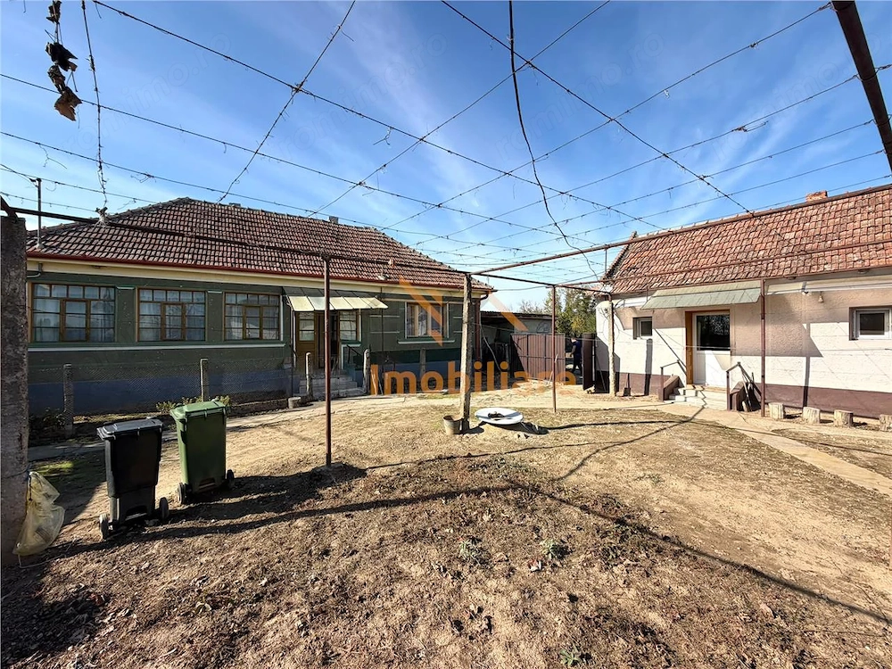 CASA CU TEREN 1080 MP | ACCES AUTO | LOCALITATEA INEU | BIHOR