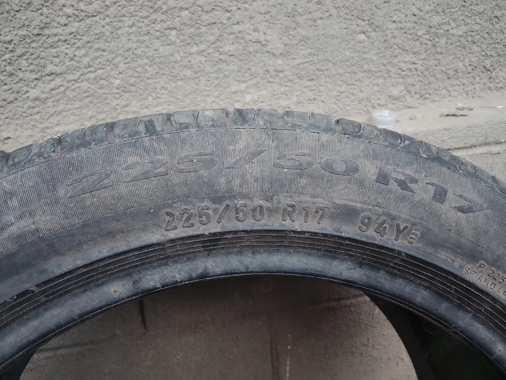 vand doua cauciucuri sh. 225 50R27