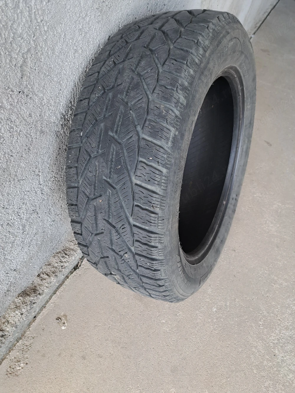 Cauciucuri de iarnă 215/60/R17 96 H