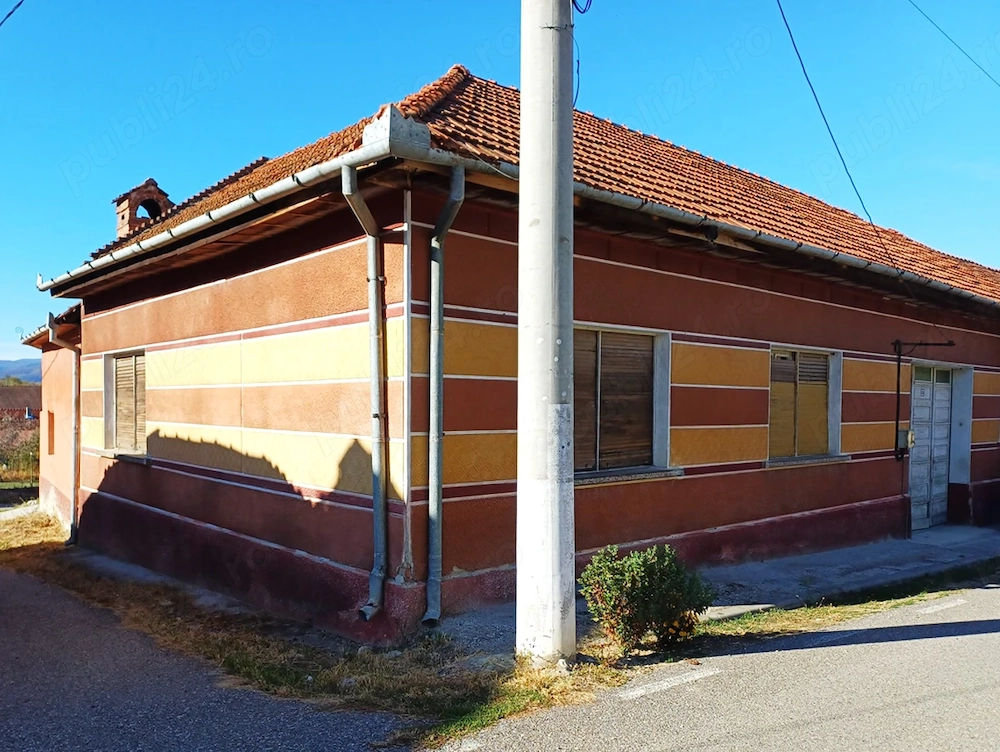 Casă în Șopotu-Vechi, Valea Almăjului, Caraș-Severin